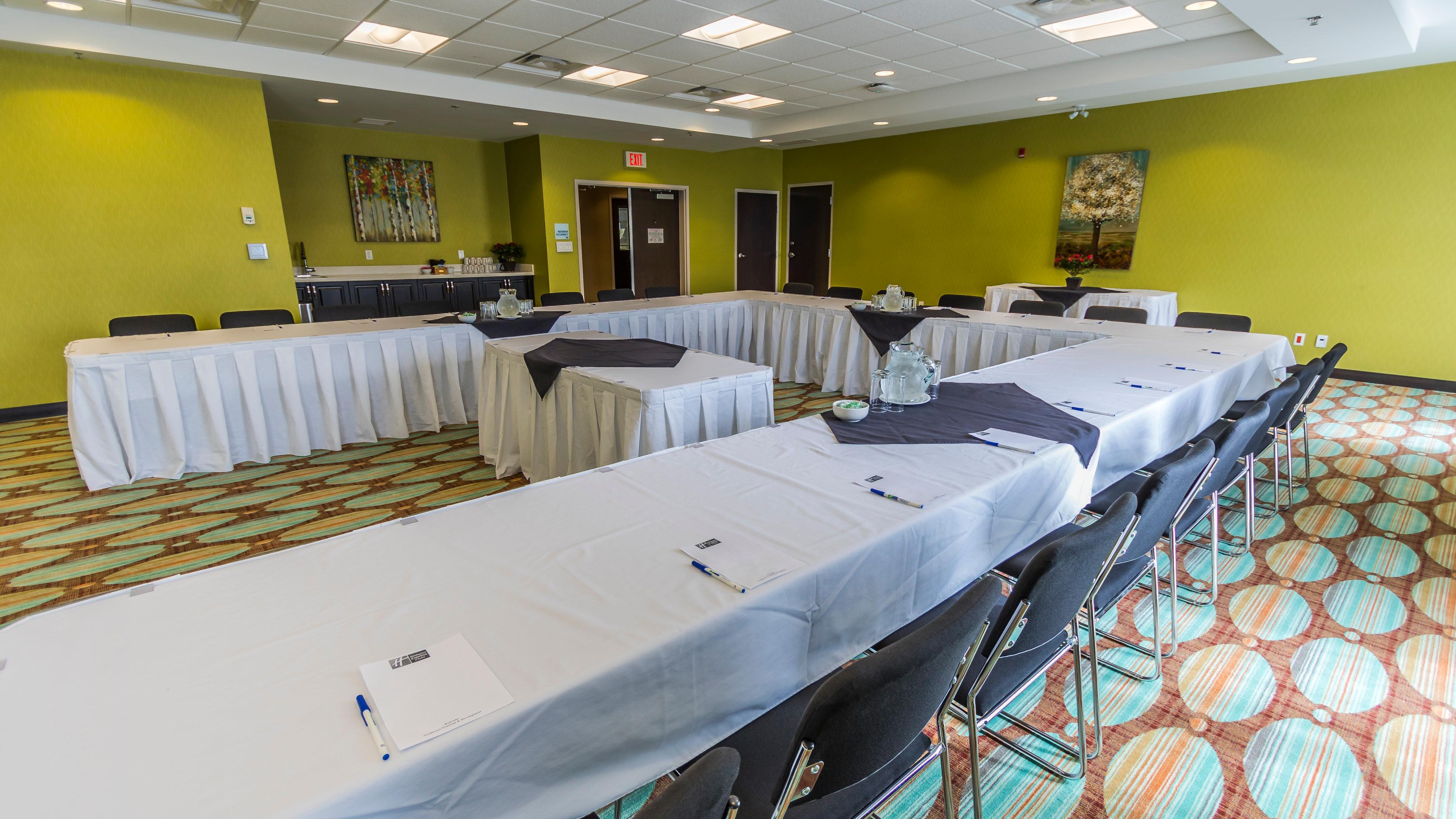 Holiday Inn Express Thunder Bay By Ihg Экстерьер фото