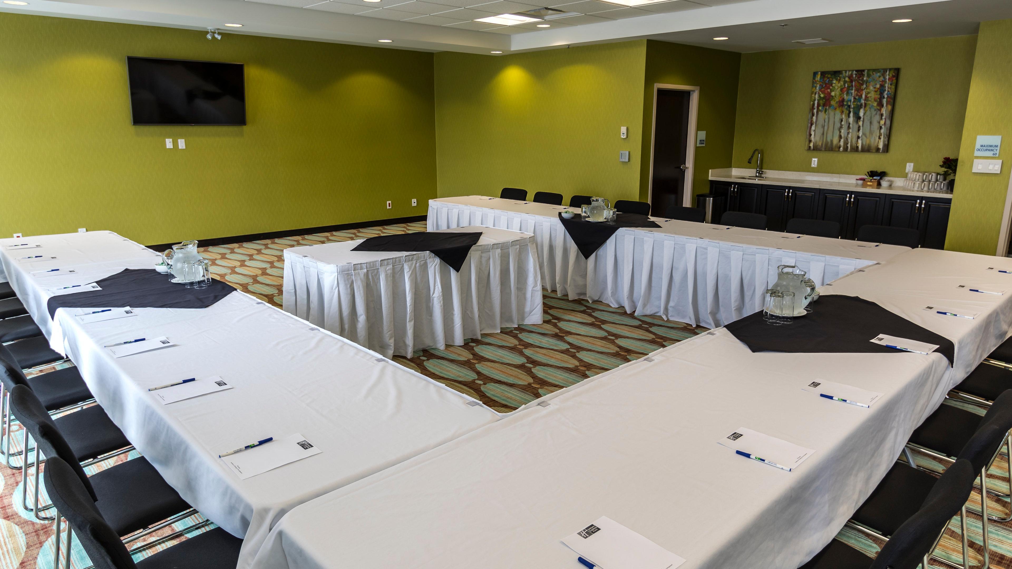 Holiday Inn Express Thunder Bay By Ihg Экстерьер фото