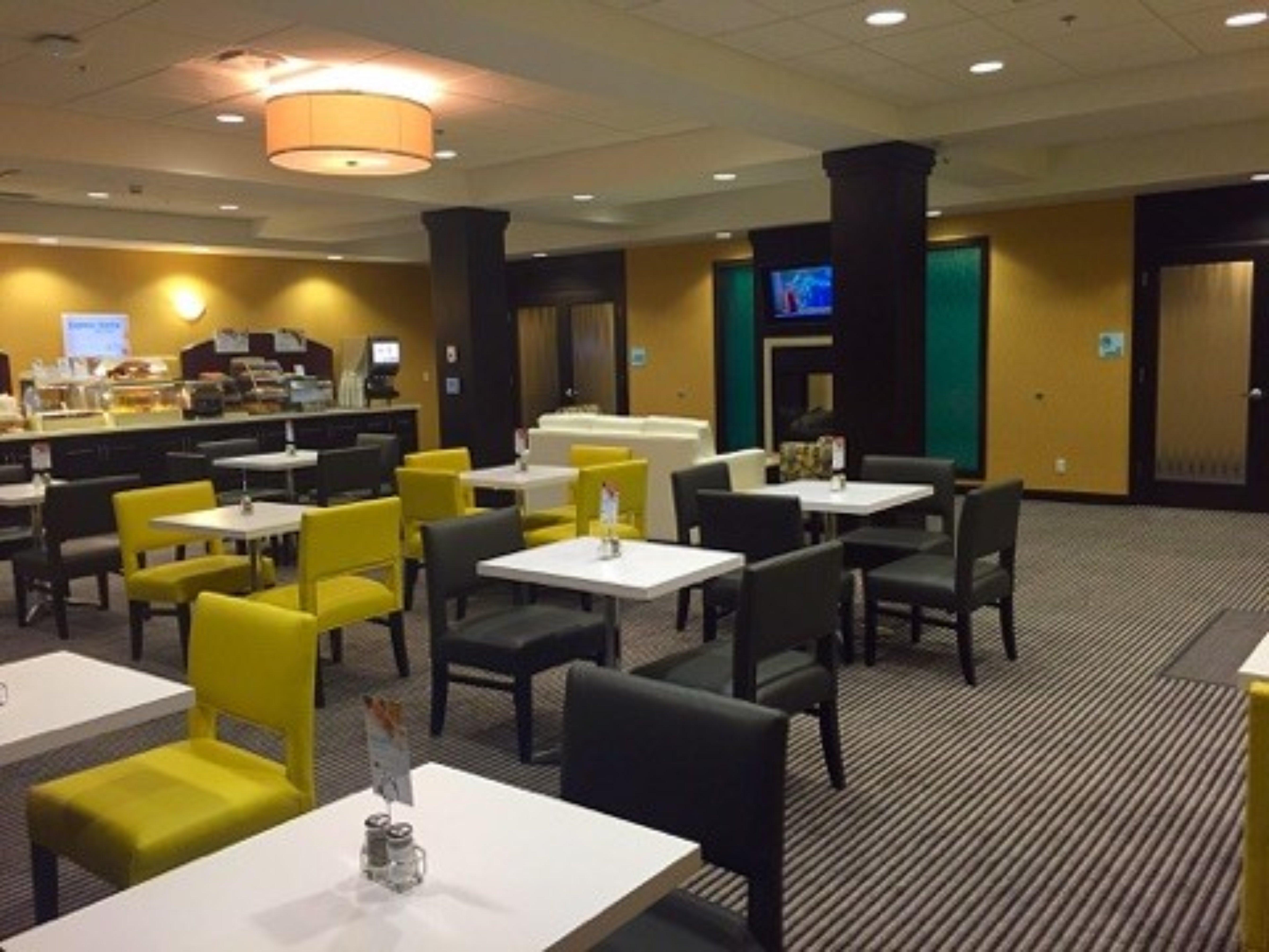 Holiday Inn Express Thunder Bay By Ihg Экстерьер фото