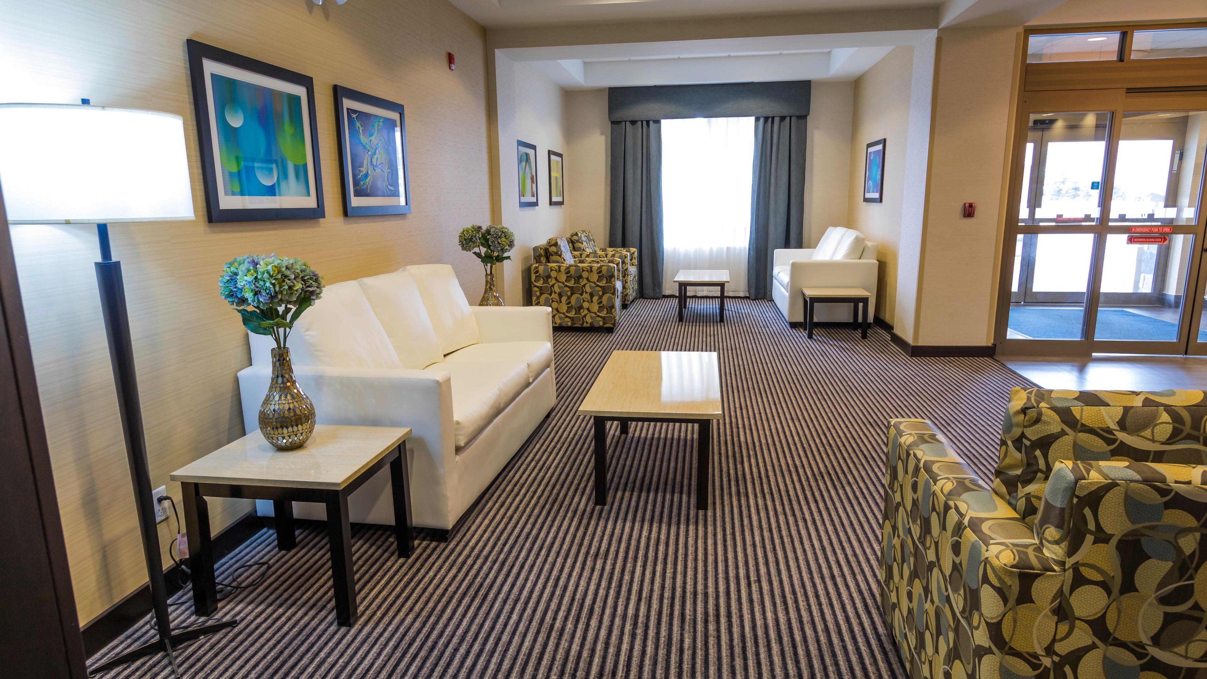 Holiday Inn Express Thunder Bay By Ihg Экстерьер фото