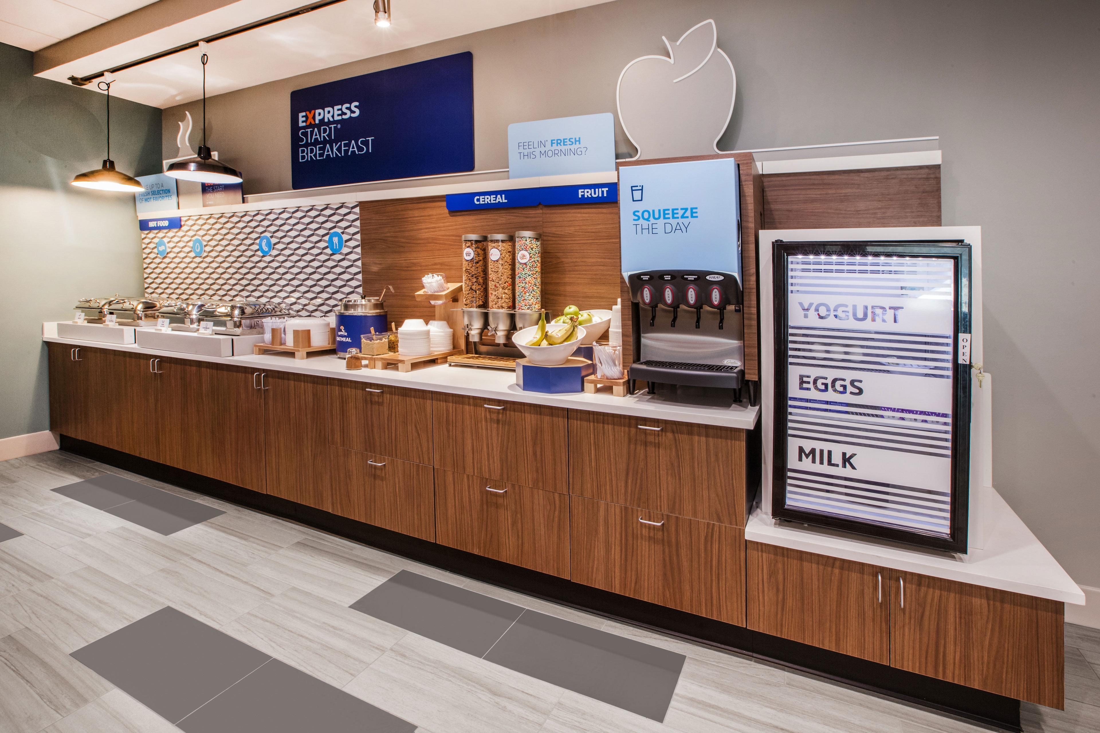 Holiday Inn Express Thunder Bay By Ihg Экстерьер фото